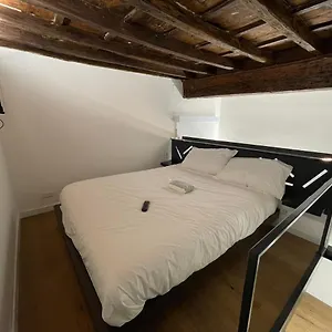 Casa Cappellari Design A Campo De' Fiori Appartamento